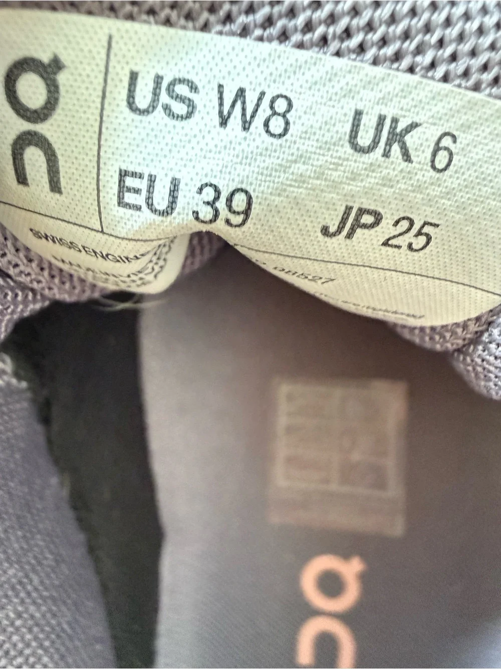 On Cloud Women’s Waterproof Sneakers Sz 8 Dusty Rose Gray Laces and Bottoms - Picture 4 of 4